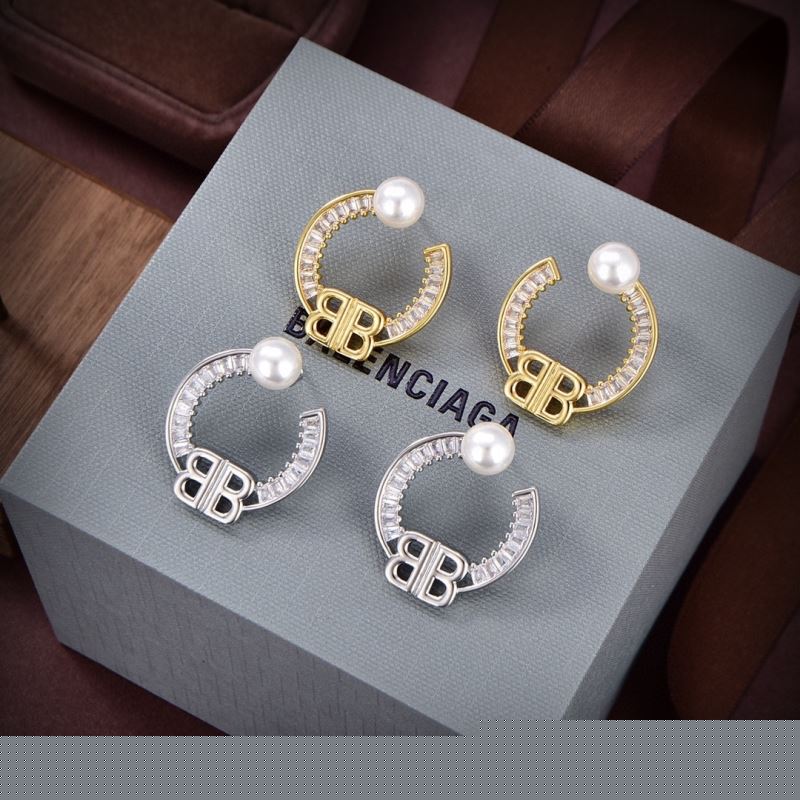 Ba*len*cia*ga earrings